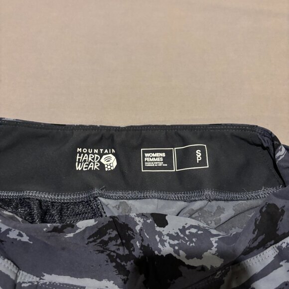 Mountain Hardwear Leggings Womens Small Black Gray Camo Outdoor Hiking Casual - Picture 4 of 8